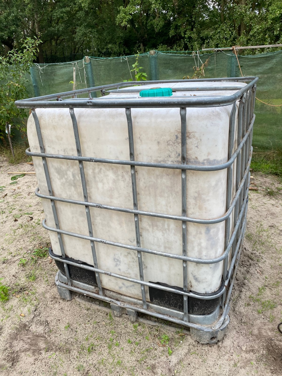 1000 liter watervat, 150 liter of meer, Ophalen, Gebruikt, Kunststof