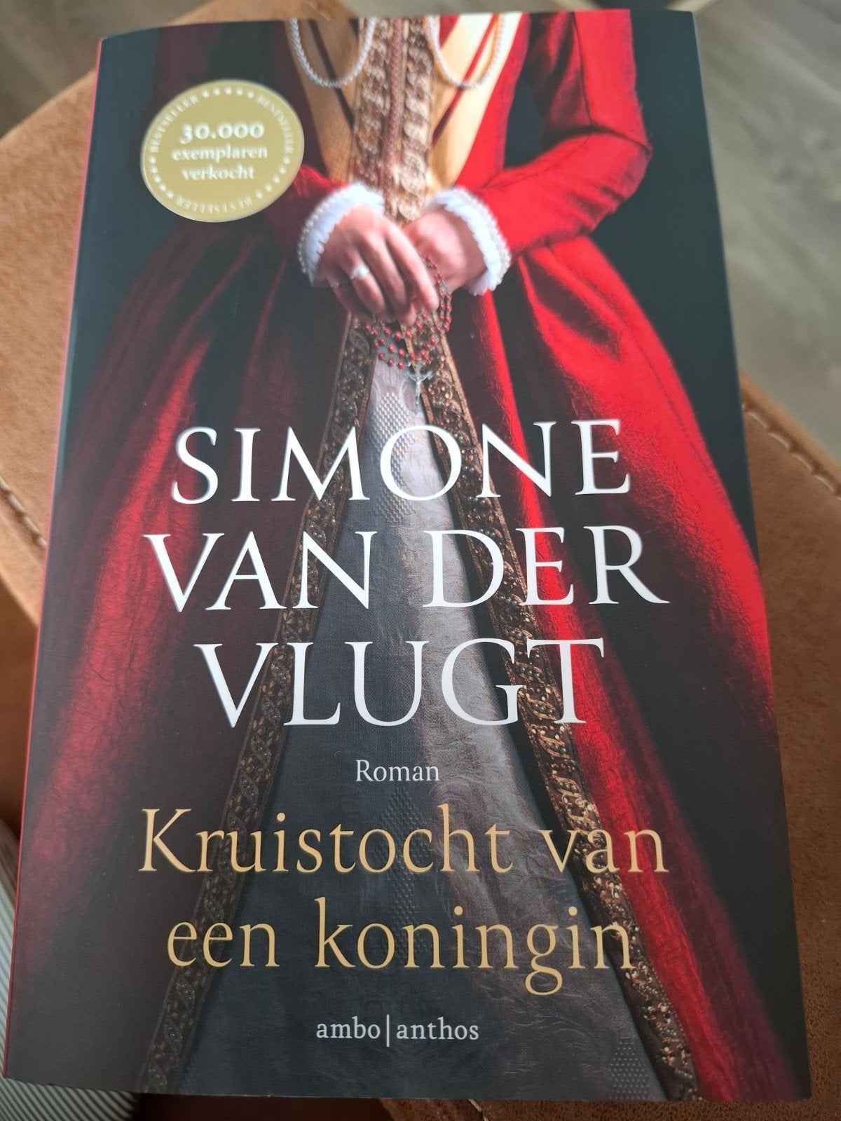 Kruistocht van een koningin - Simone van der Vlugt, Boeken, Ophalen, Zo goed als nieuw, Simone van der Vlugt