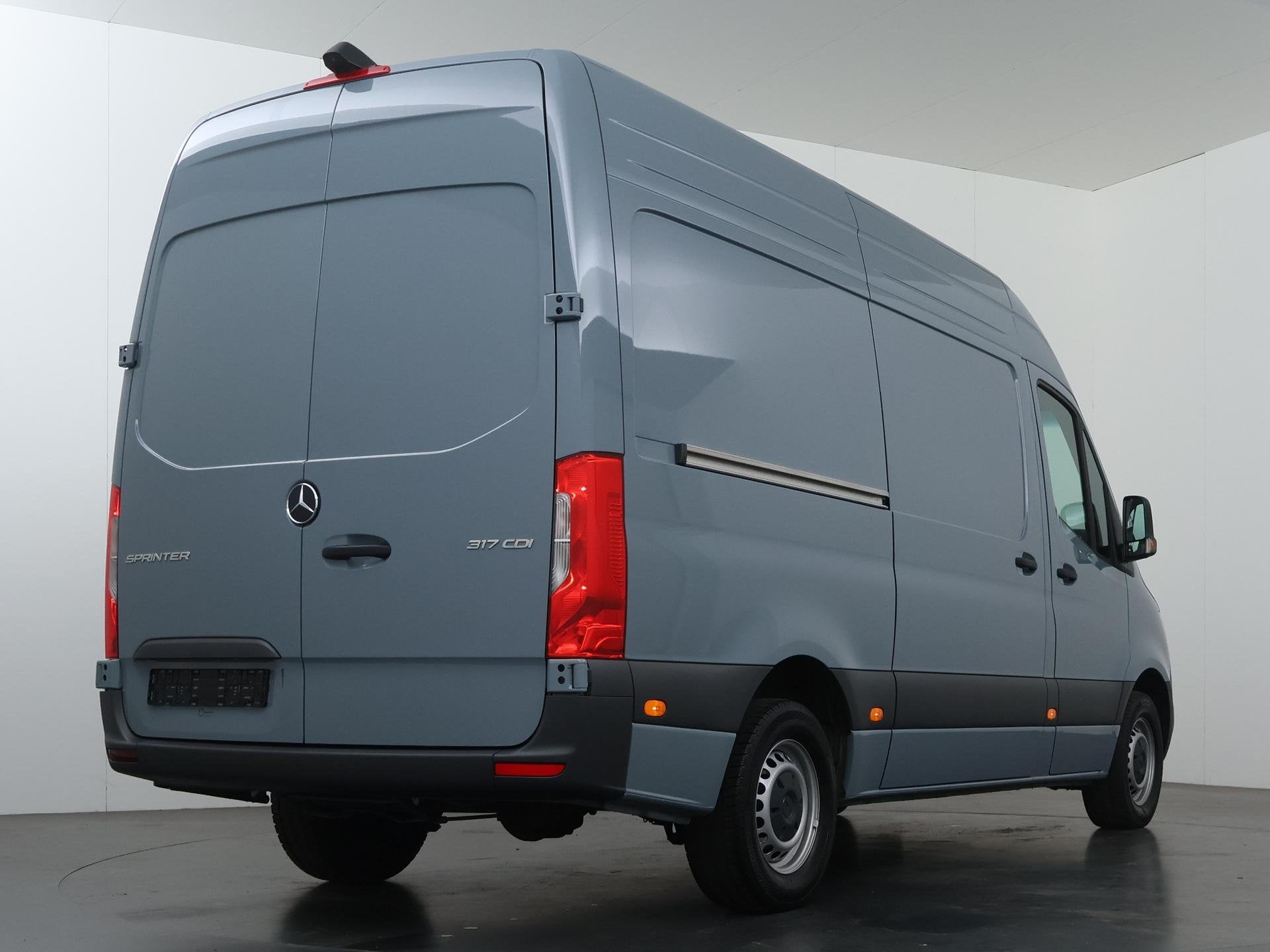 Mercedes-Benz Sprinter 317 CDI | Aut. | L2 H2 | Pro | Verwar, Auto's, Automaat, Gebruikt, 4 cilinders, Blauw