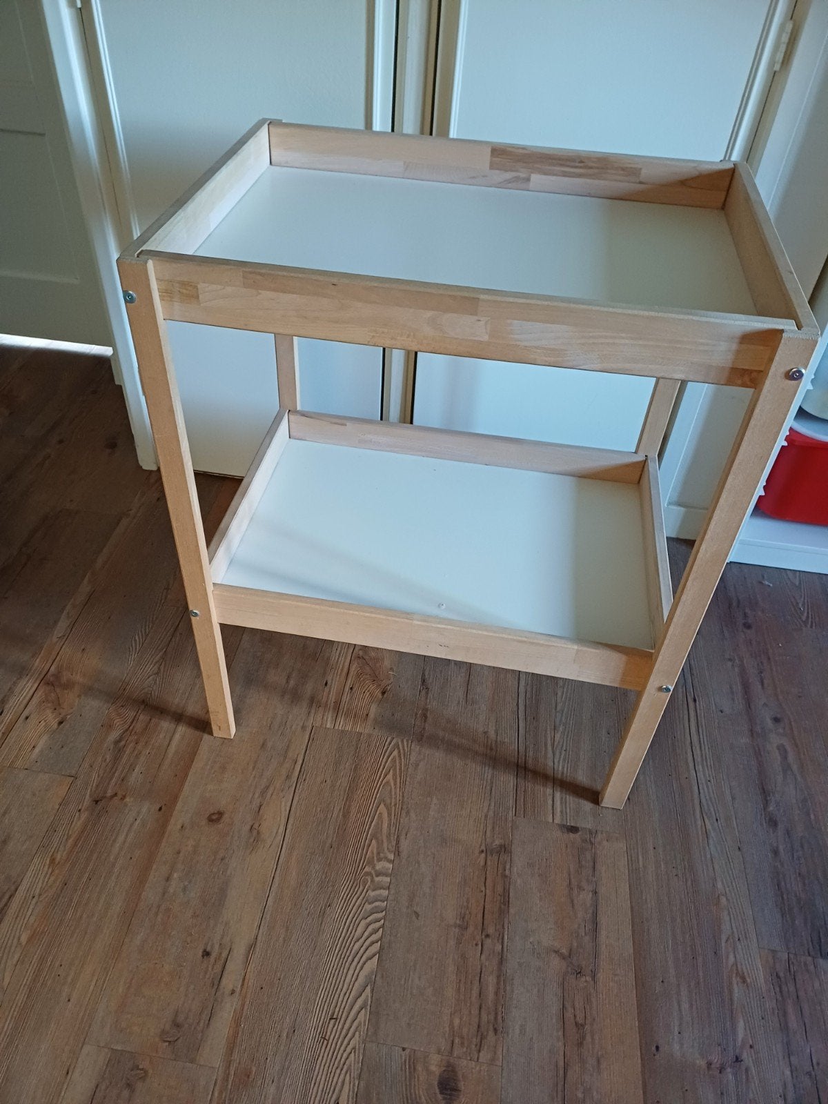 Ikea Commode - Handig en Compact, Kinderen en Baby's, Ophalen, Gebruikt, Minder dan 75 cm, Opstaande rand