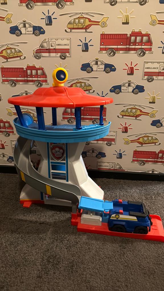 Paw patrol toren, Kinderen en Baby's, Speelgoed | Actiefiguren, Ophalen of Verzenden, Zo goed als nieuw