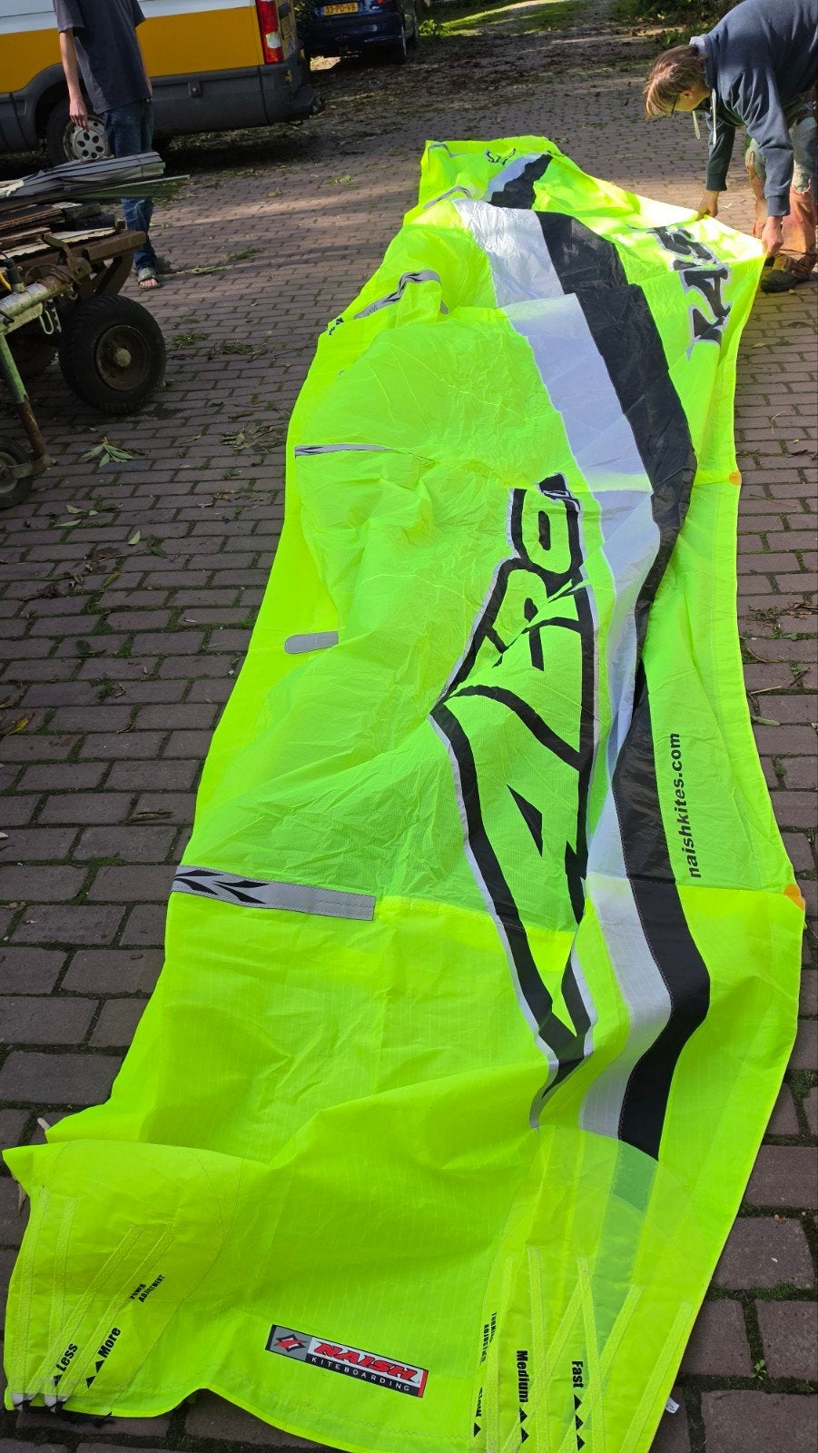 Naish Aero II 16m² Kite met Bar en Jobe Board 123x37, Watersport en Boten, Ophalen, Gebruikt, 16 m² of meer, Kitesurf-set
