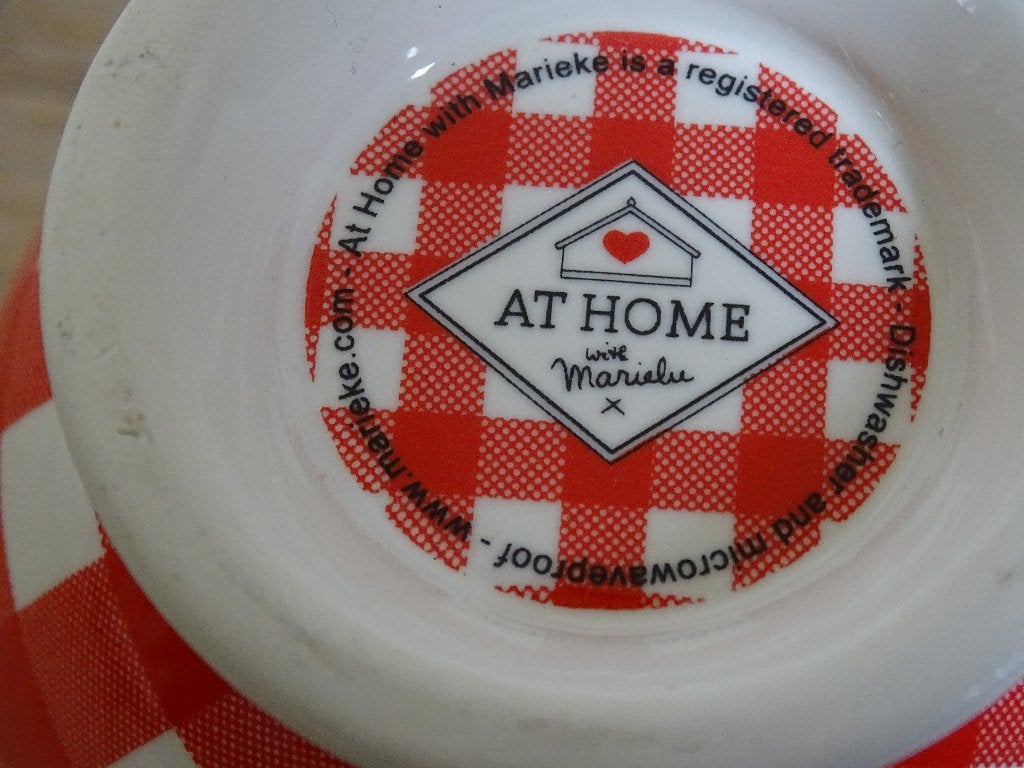 Mokken, At Home with MARIEKE, gaaf, Ophalen of Verzenden, Zo goed als nieuw, Overige stijlen, Kop(pen) en/of Schotel(s)