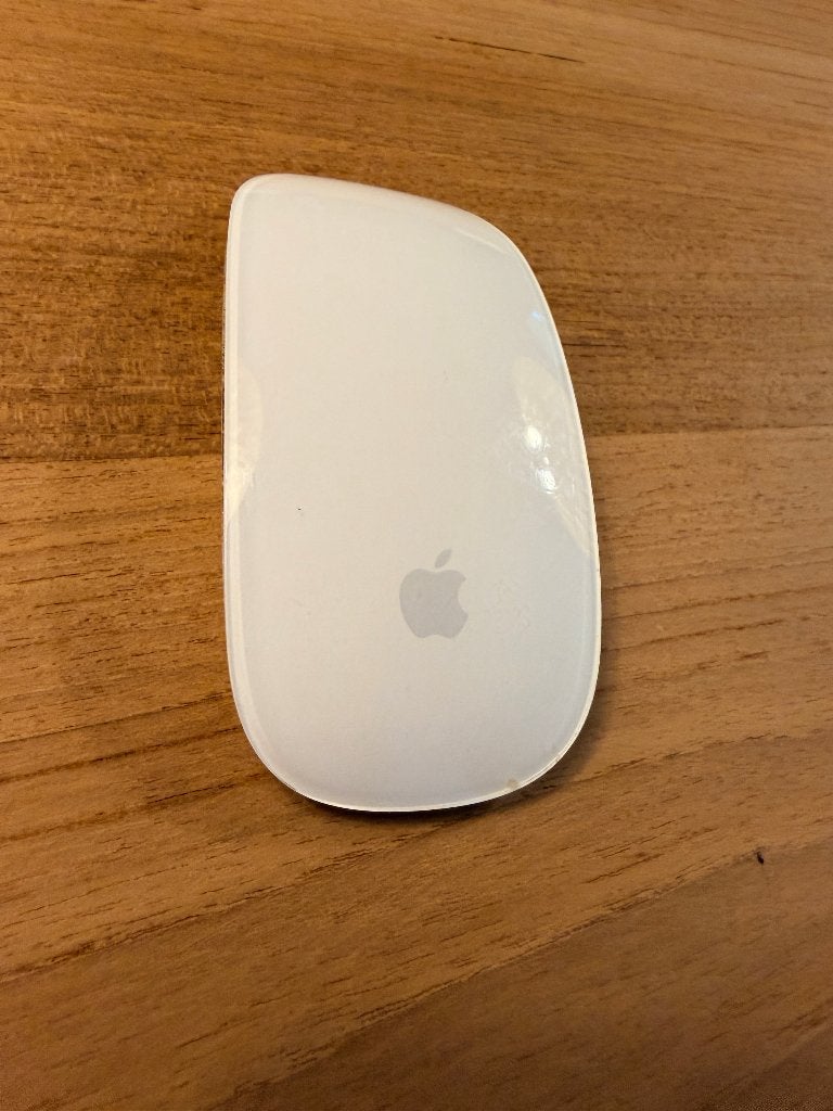 Apple Magic Mouse 1, Muis, Gebruikt, Ophalen of Verzenden, Apple
