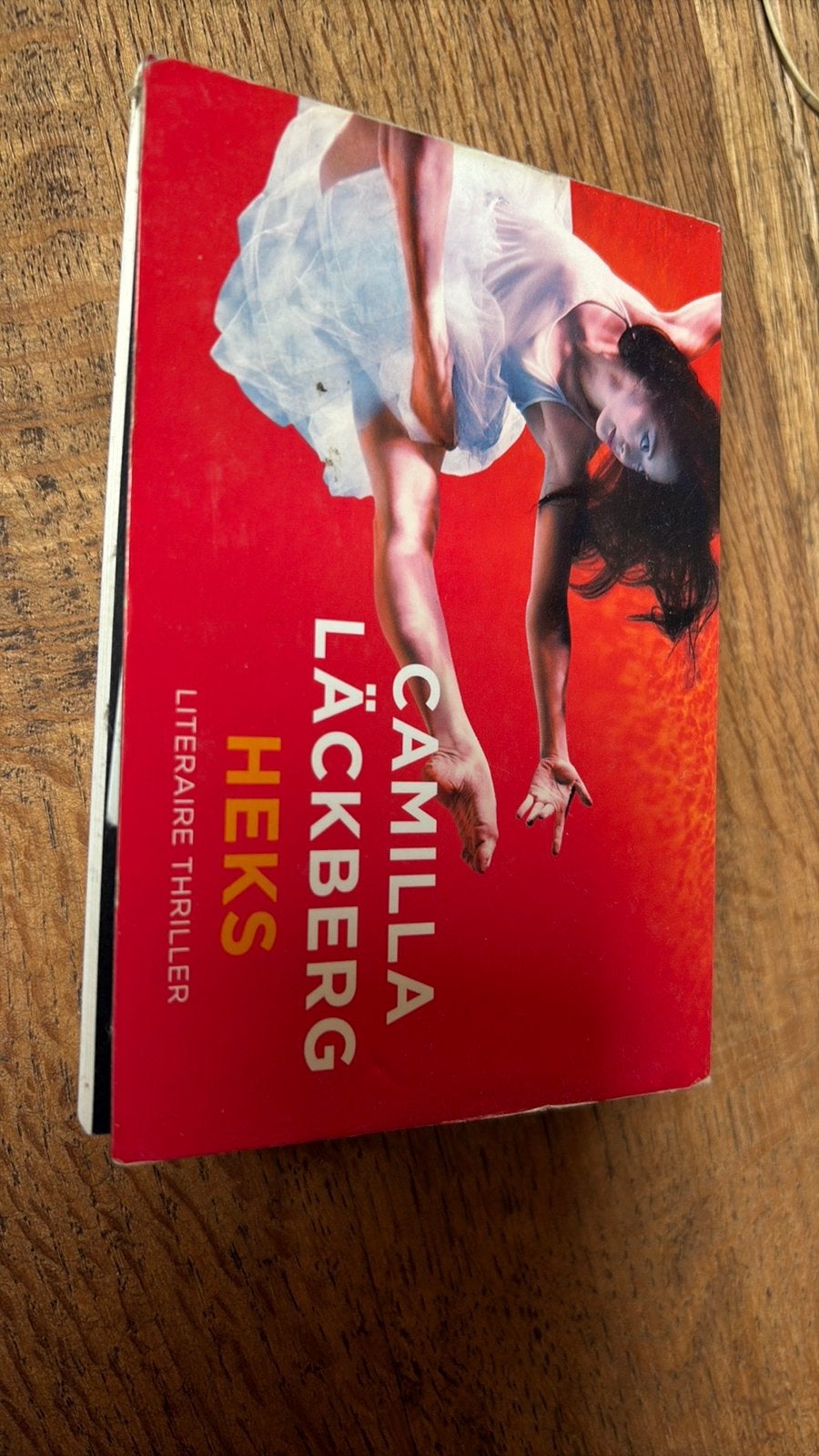 Camilla Läckberg - Heks, Boeken, Ophalen of Verzenden, Zo goed als nieuw, Camilla Läckberg