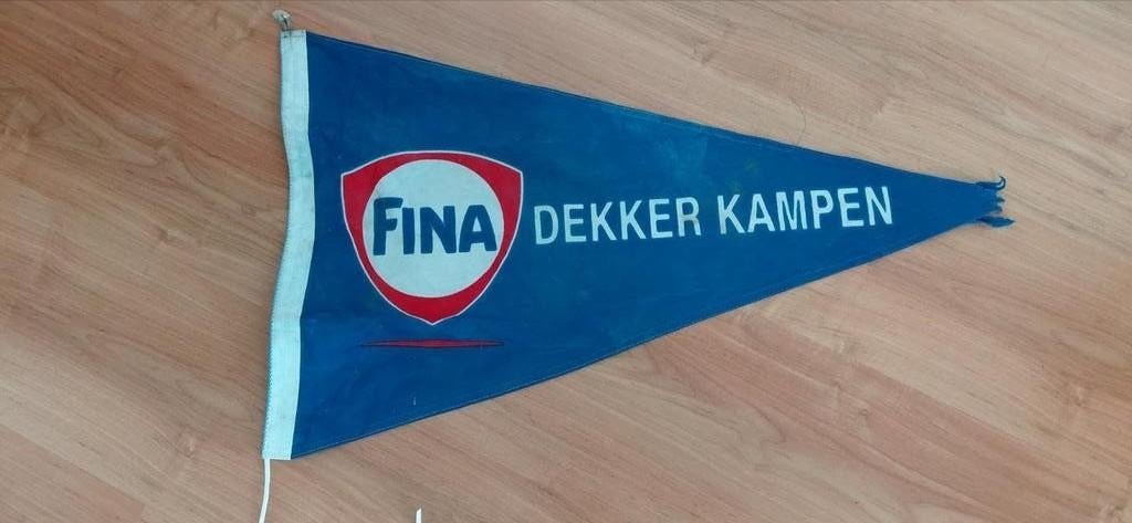 FINA Dekker Kampen wimpel 40 x 66 cm, Ophalen of Verzenden, Gebruikt