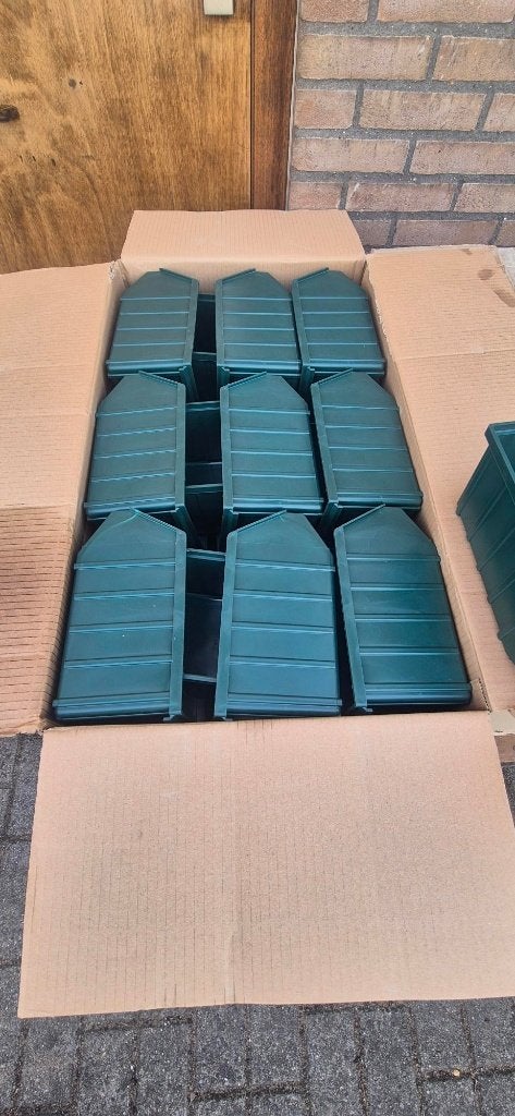 Magazijnbakken opbergbakken nieuw 122 stuks koopje, Ophalen, Minder dan 40 cm, Nieuw, Minder dan 35 cm