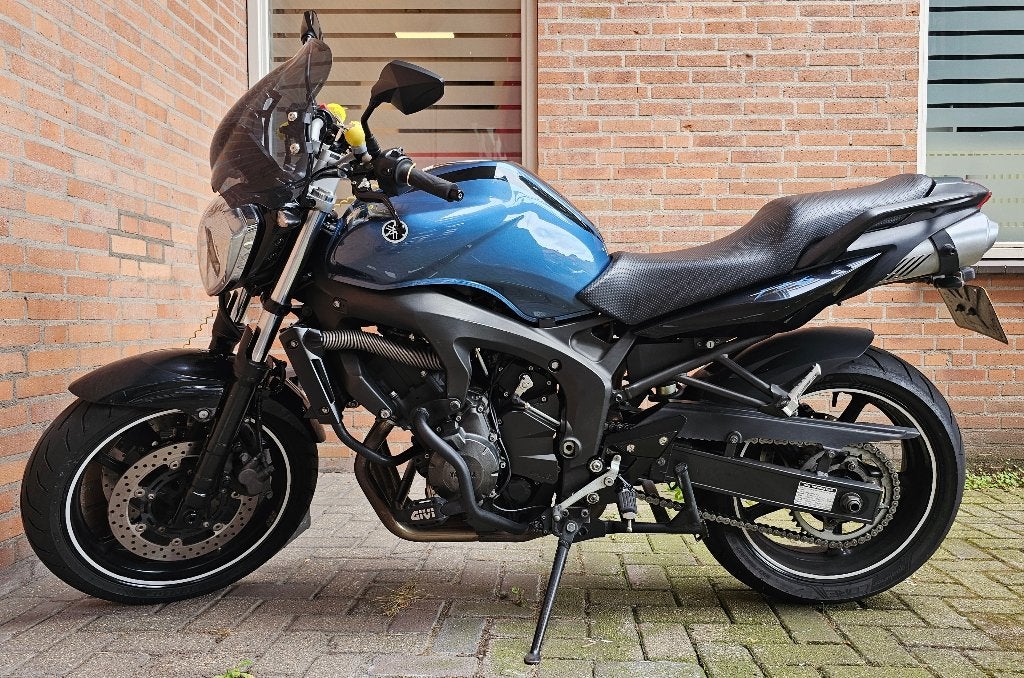 Yamaha FZ6N | 2006 | Incl. accessoires, 4 cilinders, Motorrijbewijs A, Gebruikt, Particulier