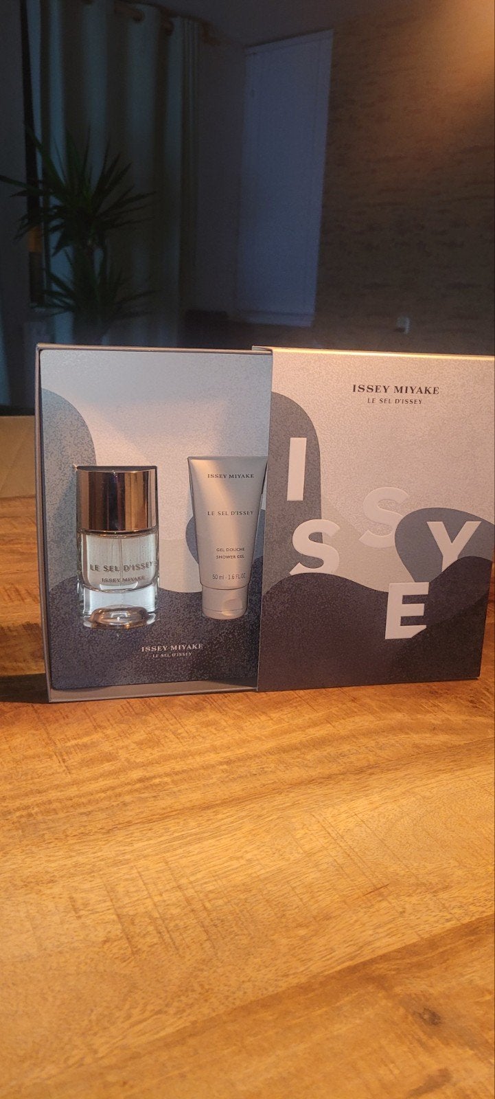 Issey miyake le sel d'issey edt, Ophalen of Verzenden, Zo goed als nieuw