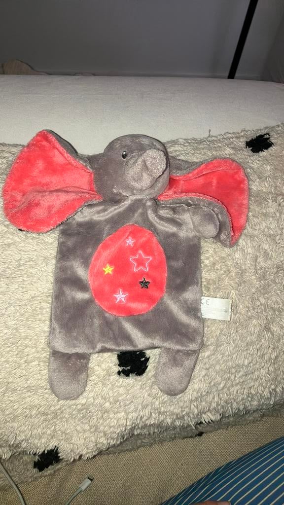 Nicotoy olifant, Kinderen en Baby's, Speelgoed | Knuffels en Pluche, Ophalen of Verzenden, Zo goed als nieuw, Middelgroot (20 tot 80 cm)