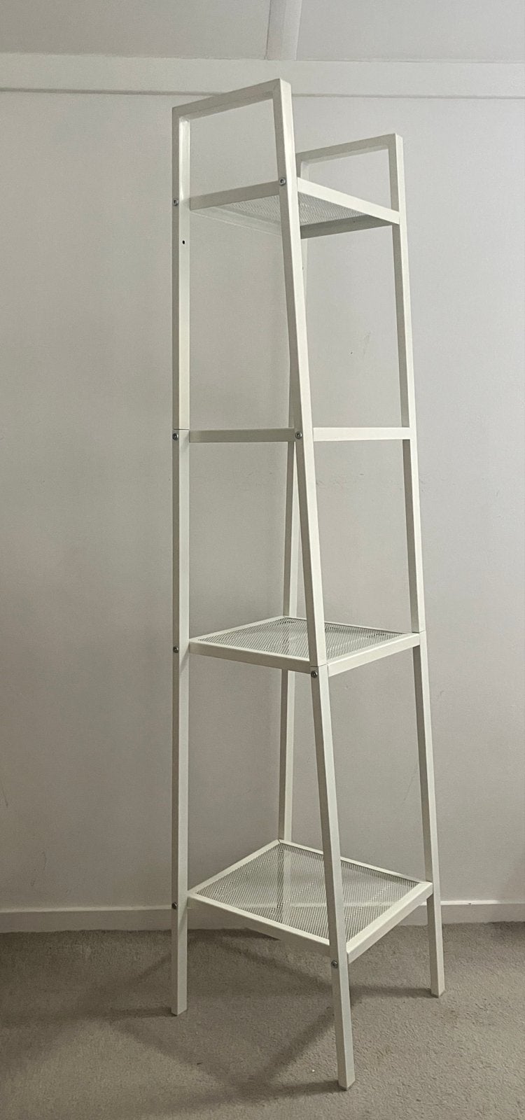 Witte metalen opbergrek met 4 planken Ikea, Ophalen, Zo goed als nieuw