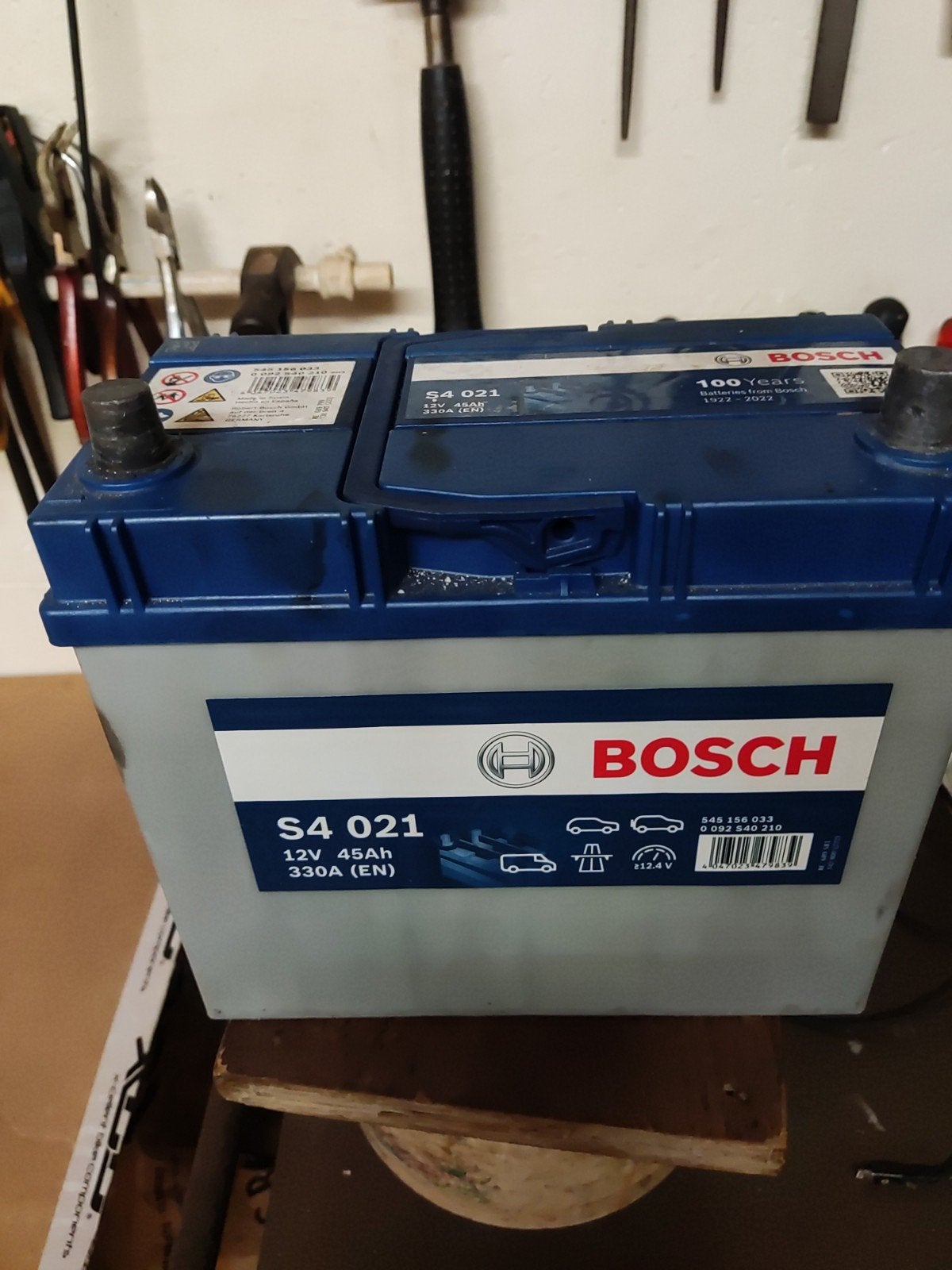 Auto Accu Bosch S4 021 Accu 12V 45Ah 330A (EN) - Nieuwstaat, Ophalen, Gebruikt
