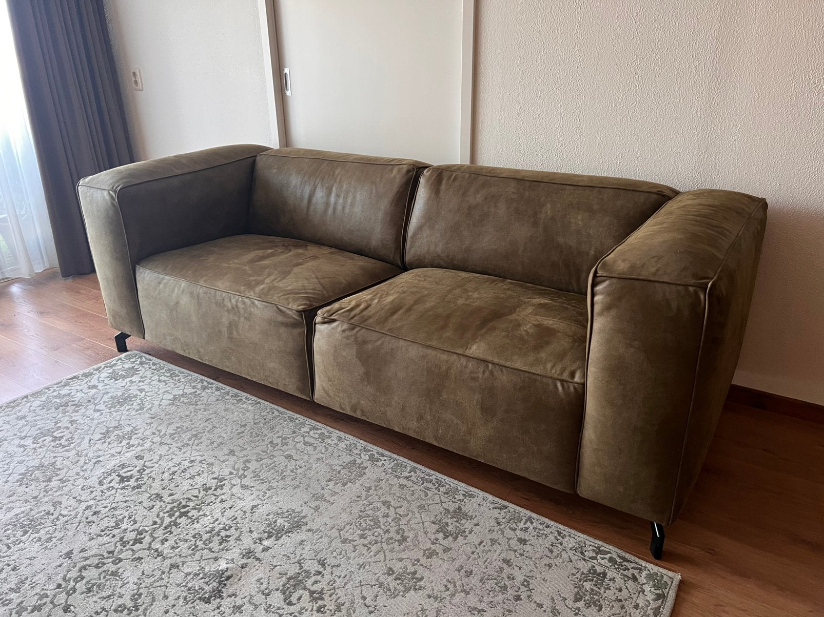 Goossens groene bank 230br 2-3 zits zgan + GRATIS vloerkleed, Ophalen, Tweepersoons, 75 tot 100 cm, Zo goed als nieuw