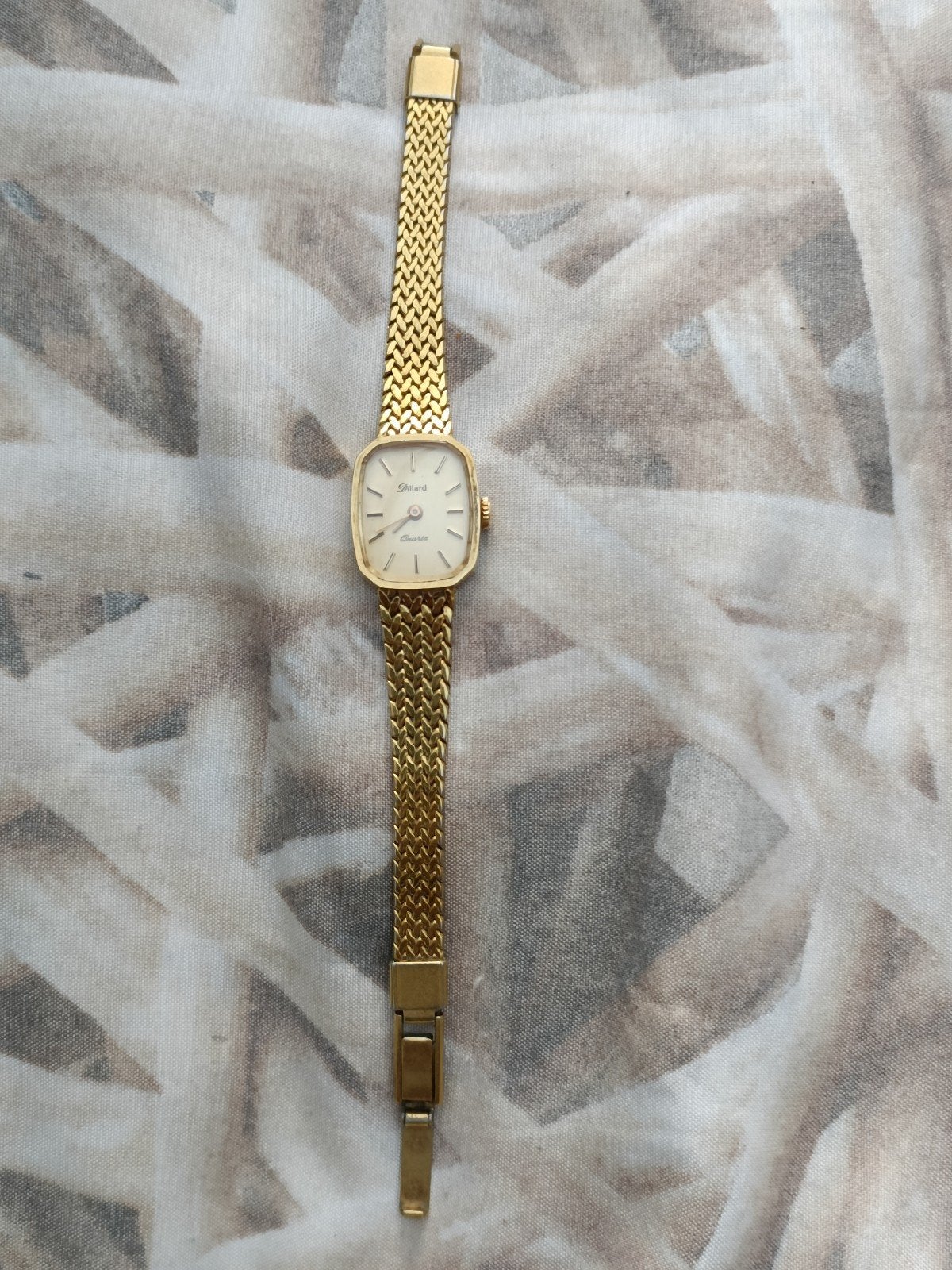 Vintage goudkleurig Dillard Quartz dameshorloge., Overige merken, Staal, Polshorloge, 1960 of later