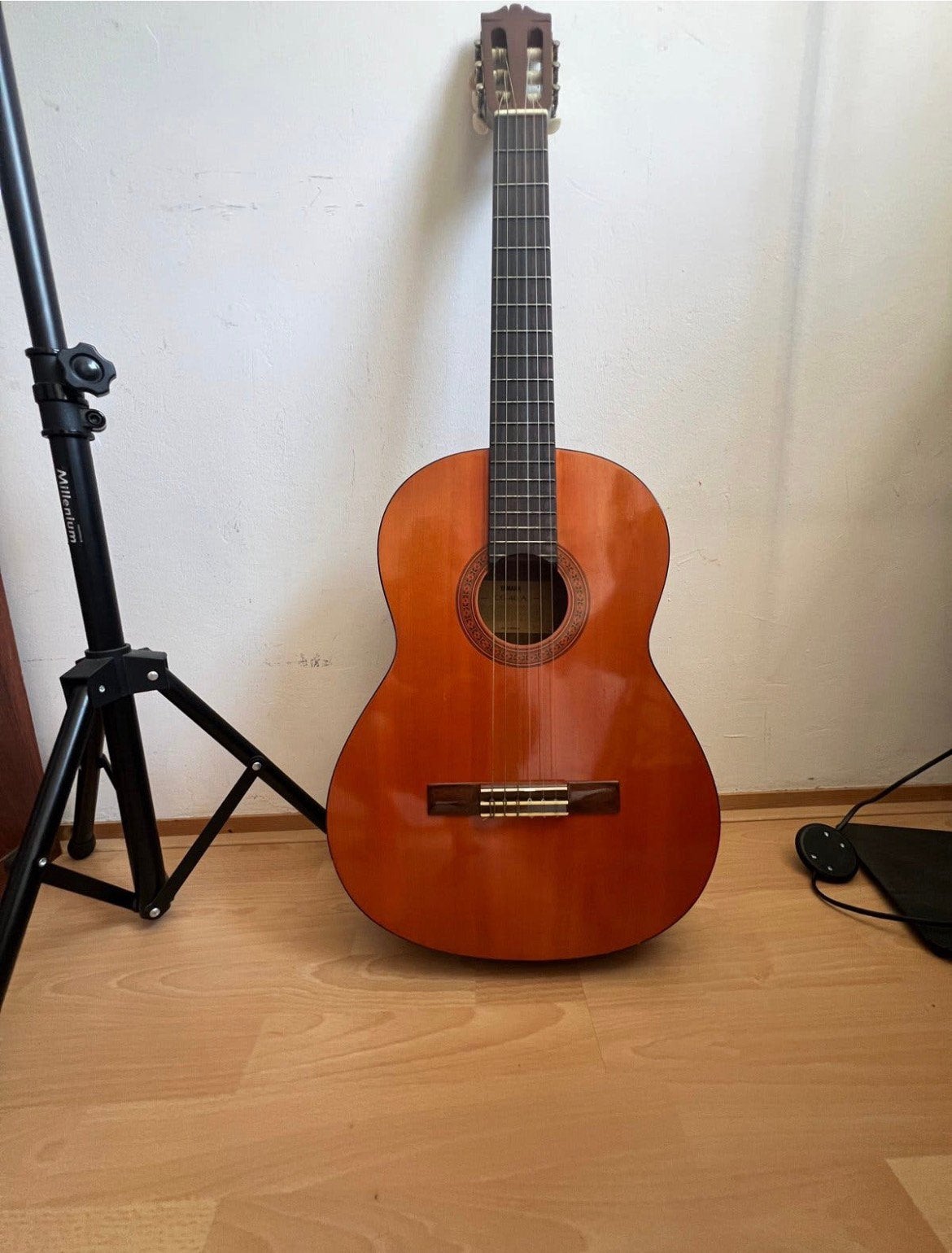 Klassieke gitaar - Ideaal voor beginners 🟡, Muziek en Instrumenten, Ophalen, Zo goed als nieuw, Klassieke of Spaanse gitaar