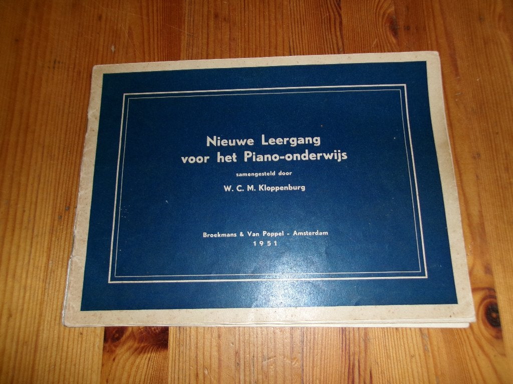 Nieuwe leergang voor het piano onderwijs - kloppenburg, Boeken, Muziek, Ophalen of Verzenden, Gelezen, Algemeen