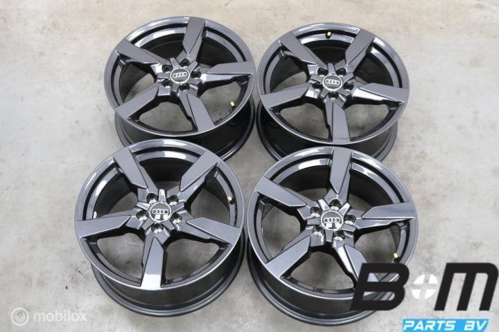 NIEUW! Org. 17 inch S-Line velgen Audi A1 GB 82A601025AT, Auto-onderdelen, Gebruikt, Velg(en), 17 inch, Personenwagen