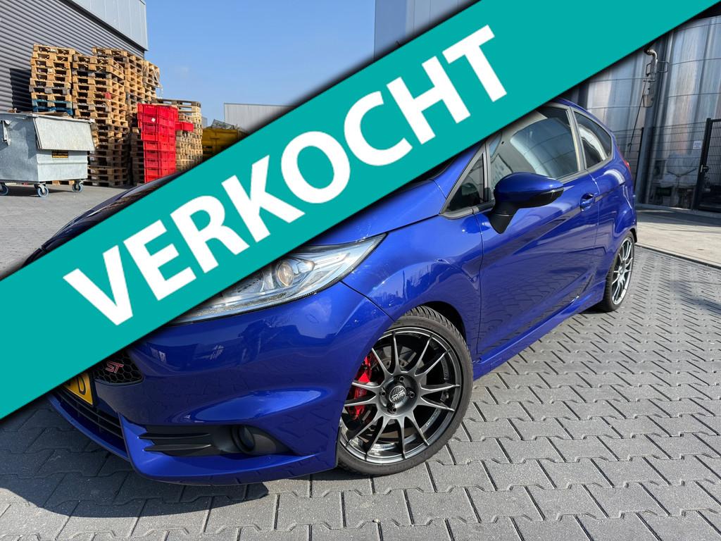 Ford FIESTA 1.6 ST2 2016 MILLTEK K&N/XENON/LED/KEYLESS/RECAR, Voorwielaandrijving, 1596 cc, 1063 kg, Gebruikt
