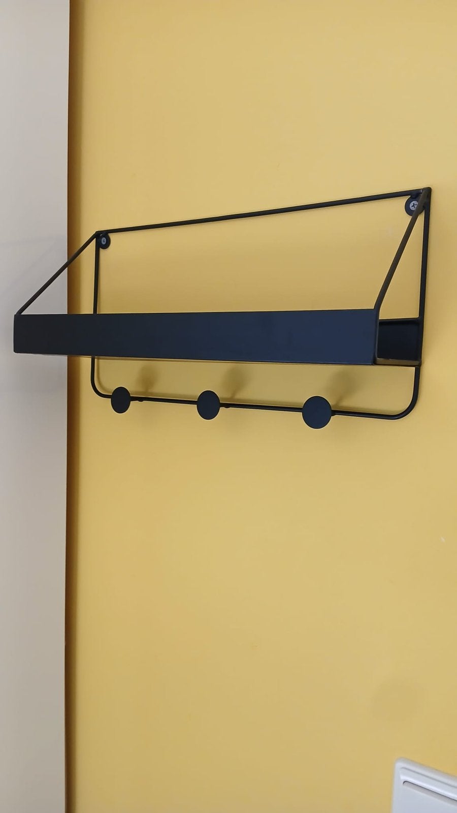 Wandplank met kapstok, Ophalen of Verzenden, Zo goed als nieuw