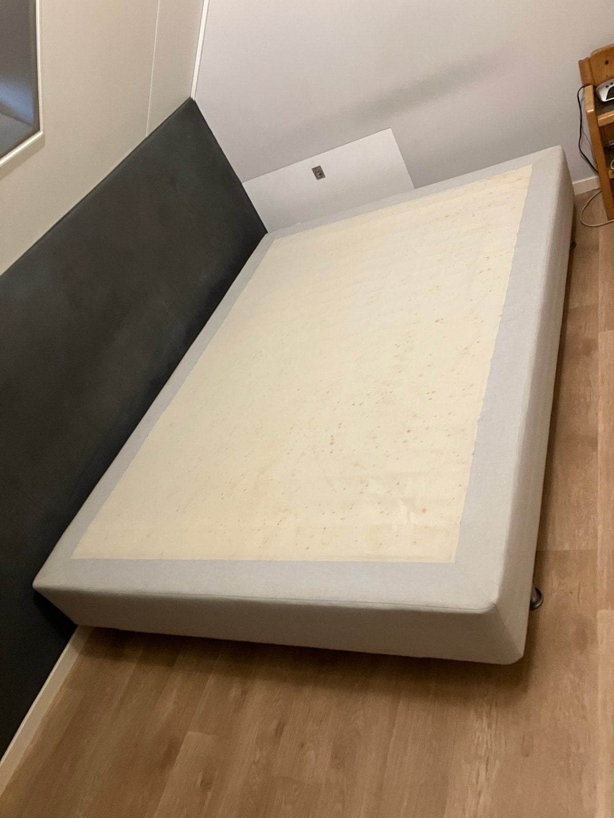 Boxspring met matras 1.40 m, Ophalen, Wit, Tweepersoons, 140 cm