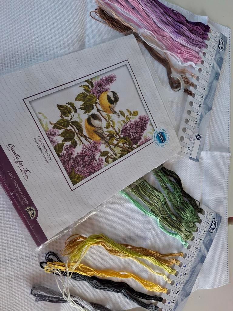 Borduurpakket Create for Fun - Charming Lilac (nog als nieuw, Ophalen of Verzenden, Zo goed als nieuw, Handborduren, Borduurpakket