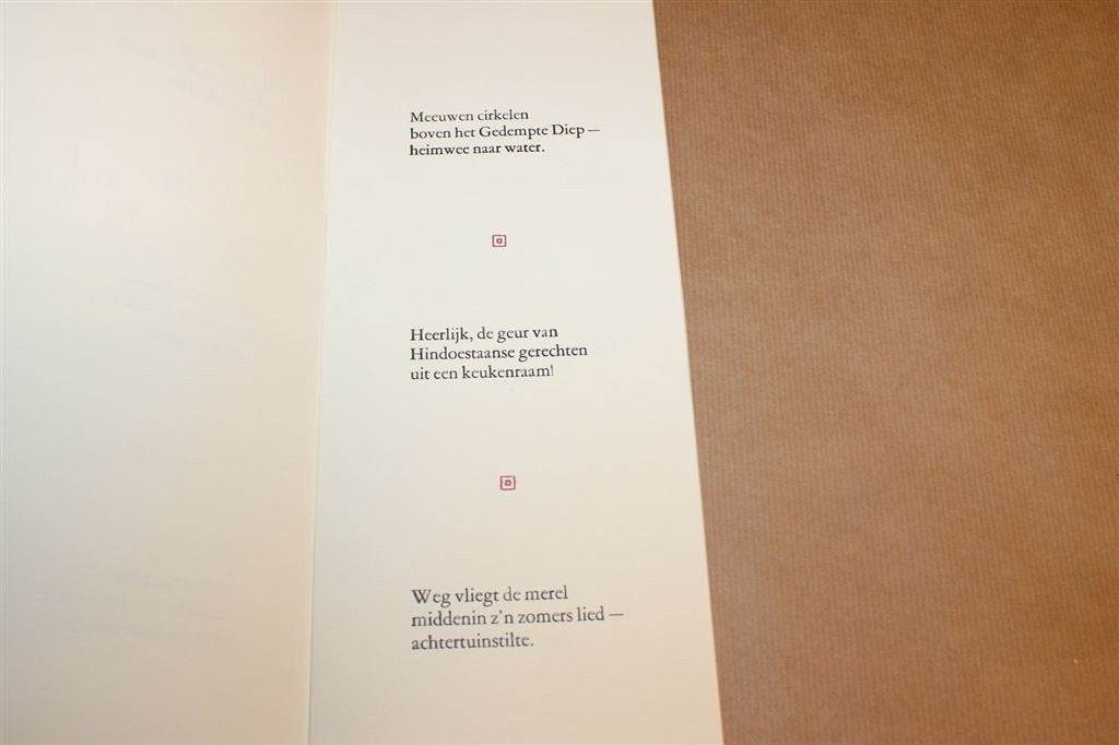 Dichter bij de hemel — Henny Prins Haiku\'s, Oplage 350, Ophalen of Verzenden, Gelezen