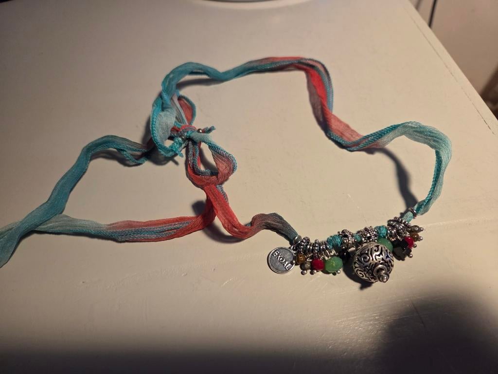 oude exoal ketting, Sieraden, Tassen en Uiterlijk, Kettingen, Overige materialen, Met strass, Verzenden, Zo goed als nieuw