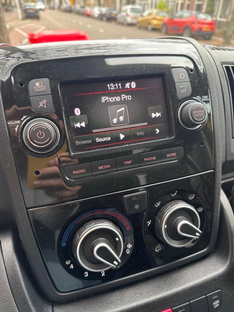 Fiat Ducato / Peugeot Boxer / Citroën Jumper stereo radio, Ophalen of Verzenden, Zo goed als nieuw