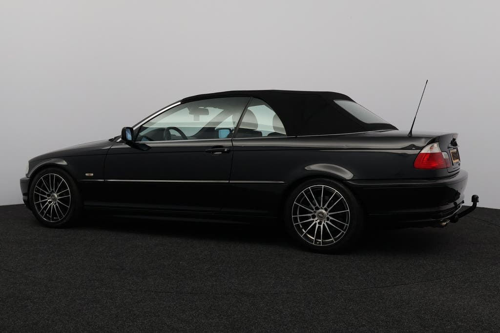 BMW 3 Serie Cabrio 323Ci Executive/ 6-Cil/ Windscherm/ Xenon, foto 7