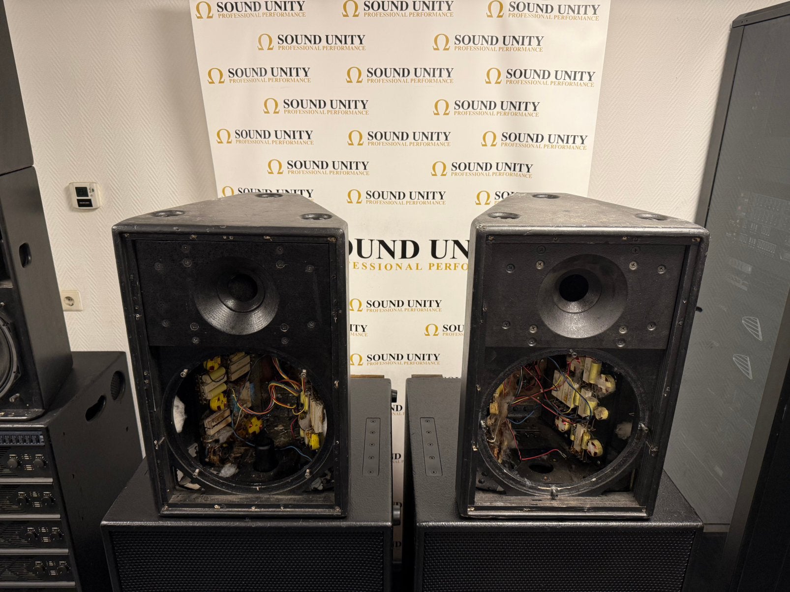 EAW JF200E lege kasten, Audio, Tv en Foto, Luidsprekers, Subwoofer, Zo goed als nieuw, 120 watt of meer, Ophalen