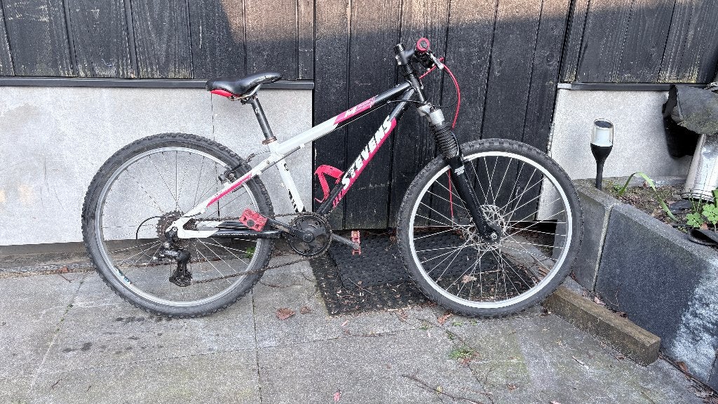 Stevens jongens mountainbike 24 inch Cube Giant Trek Canyon, Fietsen en Brommers, Fietsen | Jongens, Ophalen, Gebruikt, 24 inch