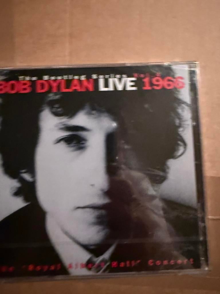 2 cd box bob dylan live 1966 geseald, Ophalen of Verzenden, Zo goed als nieuw, Poprock