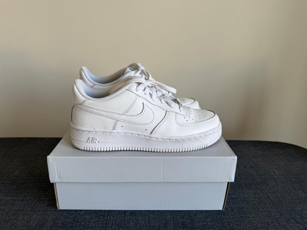 Nike AIR Force 1 Sneakers Laag, Maat 36,5 White - Leer, Wit, Ophalen of Verzenden, Sneakers of Gympen, Zo goed als nieuw
