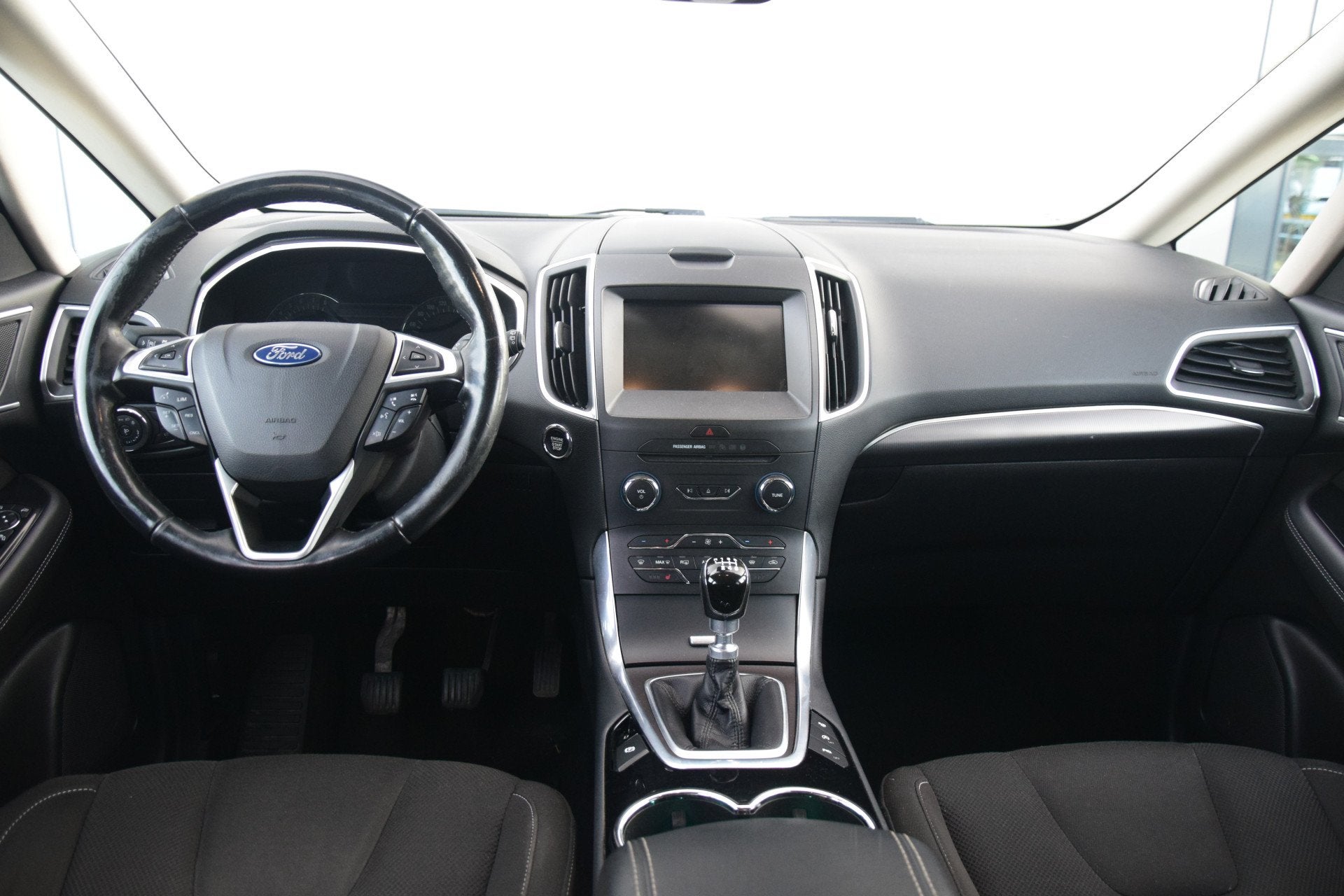 Ford S-Max 1.5 Titanium 7persoons Navi Pdc/Assist (bj 2015), Auto's, Voorwielaandrijving, Dealer onderhouden, 4 cilinders, 160 pk
