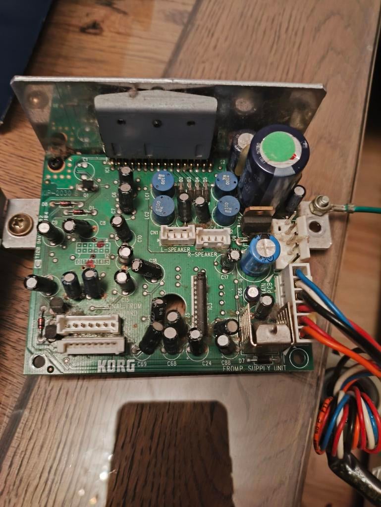 KORG PA80 PA60 EINDVERSTERKER PRINTPLAAT, Muziek en Instrumenten, Keyboards, Ophalen of Verzenden