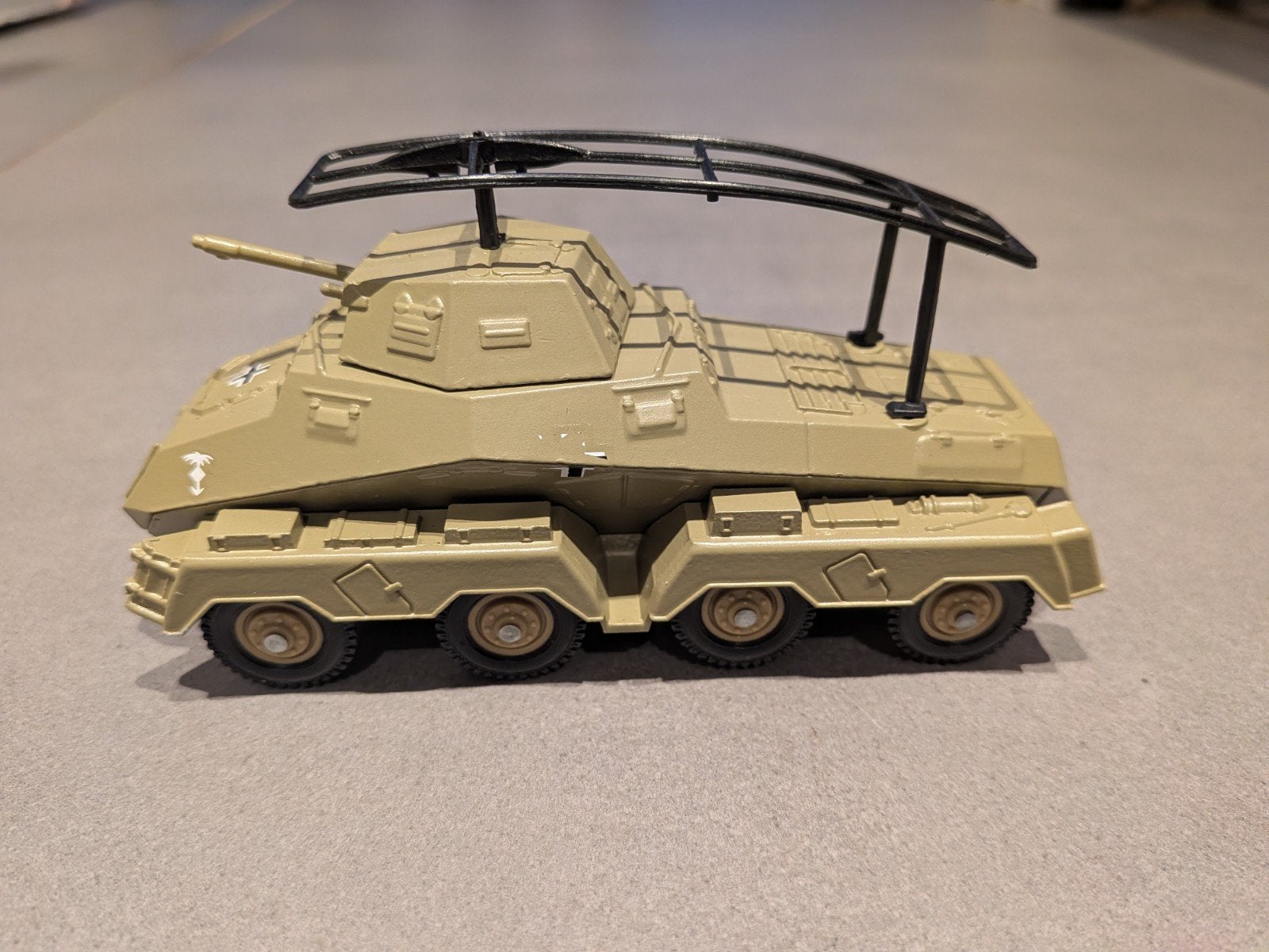 Solido Sdkfz 232 Bussing-NAG pantserwagen + magazine, Overige merken, Tank, 1:32 tot 1:50, Ophalen of Verzenden