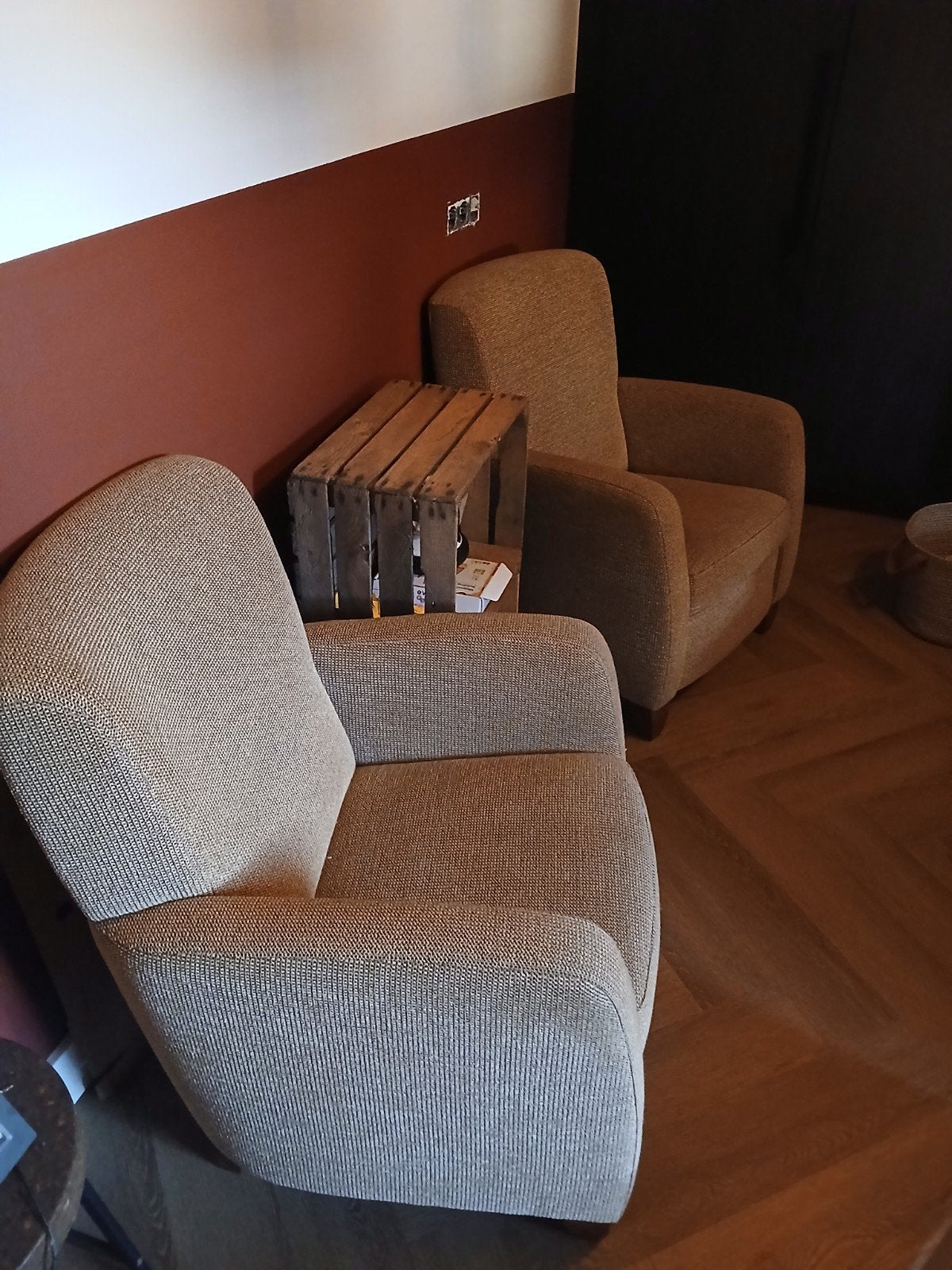 Comfortabele fauteuil/stoel/stoelen, Ophalen, 75 tot 100 cm, Zo goed als nieuw, Tijdloos