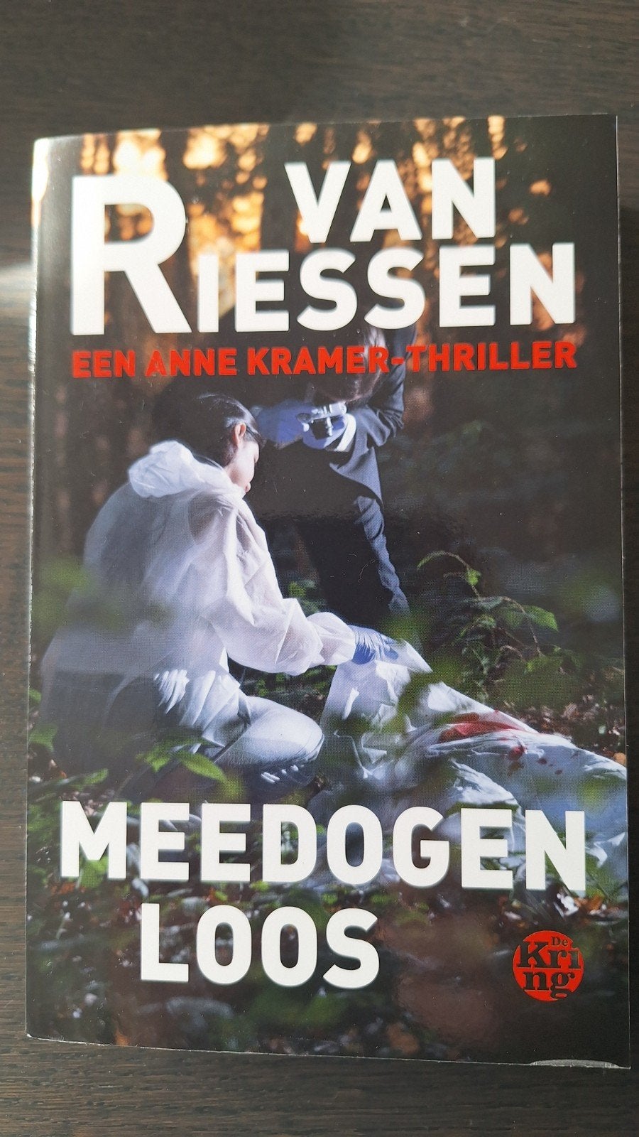 Meedogenloos - Een Anne Kramer-thriller van Van Riessen, Ophalen of Verzenden, Zo goed als nieuw, Van Riessen