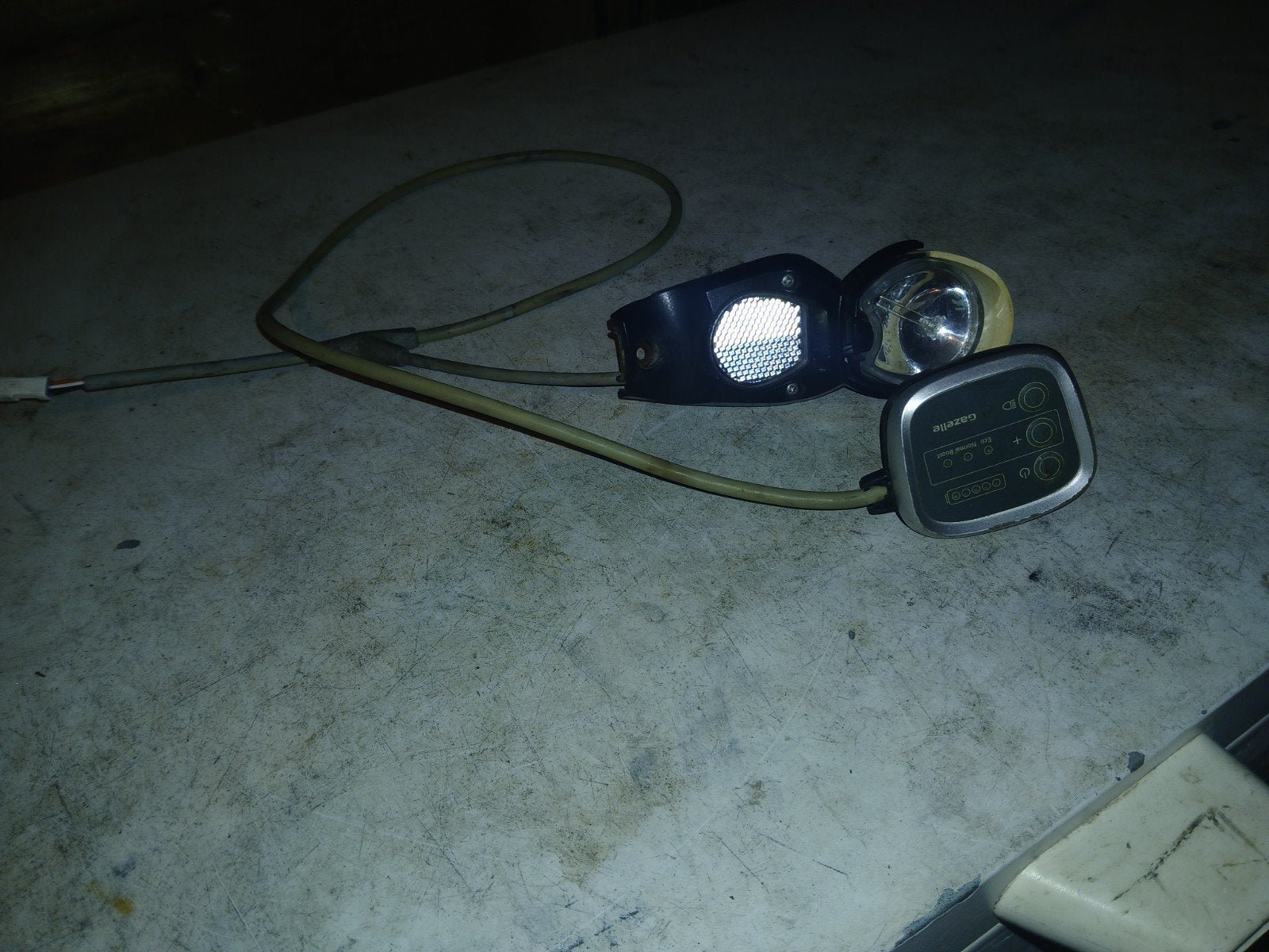 Gazelle fietsverlichting set - voorlicht en achterlicht, Fietsen en Brommers, Ophalen of Verzenden, Gebruikt, Dynamo, Verlichtingsset