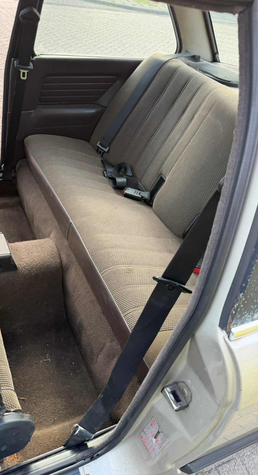Foto 9 van BMW E30 1990 | NAP | APK 2028 | UNIEK EXEMPLAAR