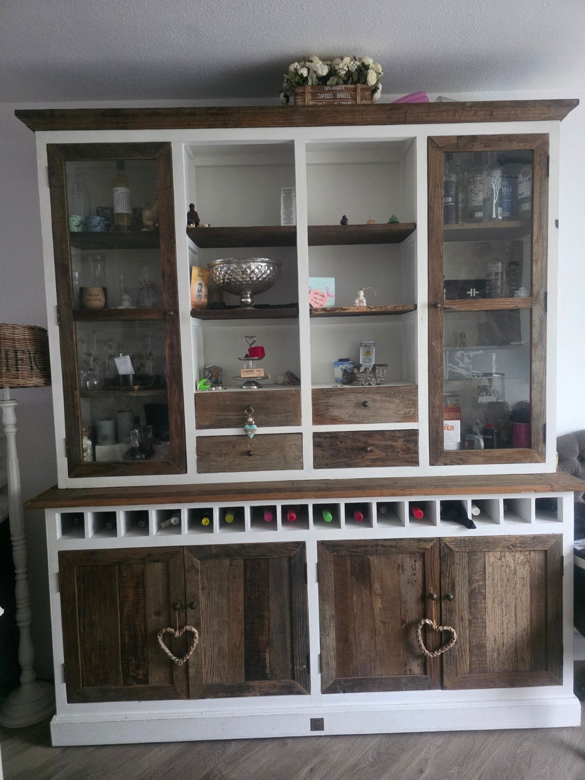 Foto 18 van Riviera Maison Salontafel Eethoek Buffetkast en Assoires