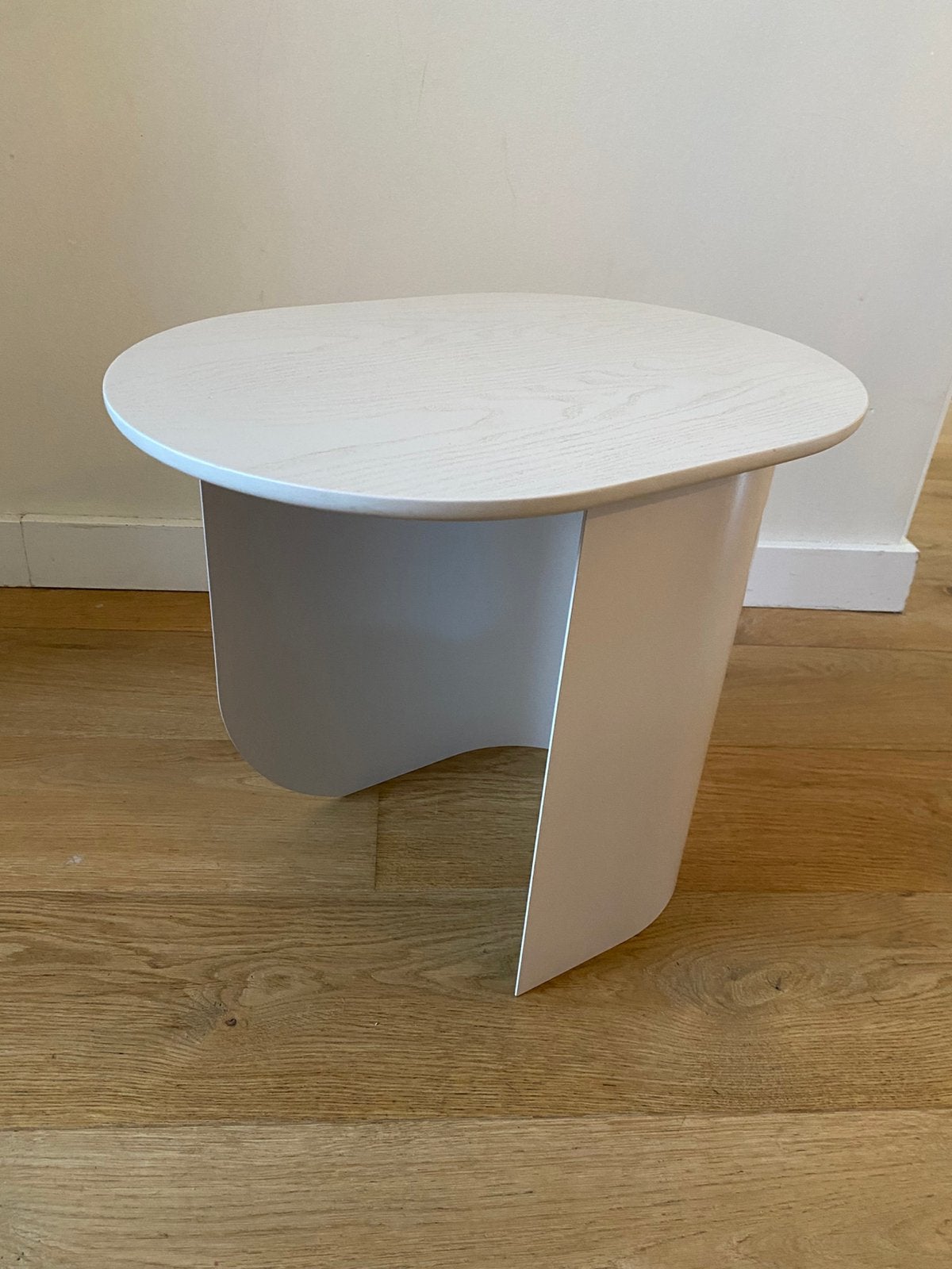 FÉST Plateau kleur SAND, Ophalen, Minder dan 55 cm, Rond, Zo goed als nieuw