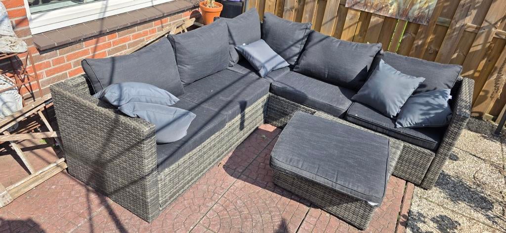 Loungebank Wicker Grijs met Kussens, Ophalen, 5 zitplaatsen, Gebruikt, Bank