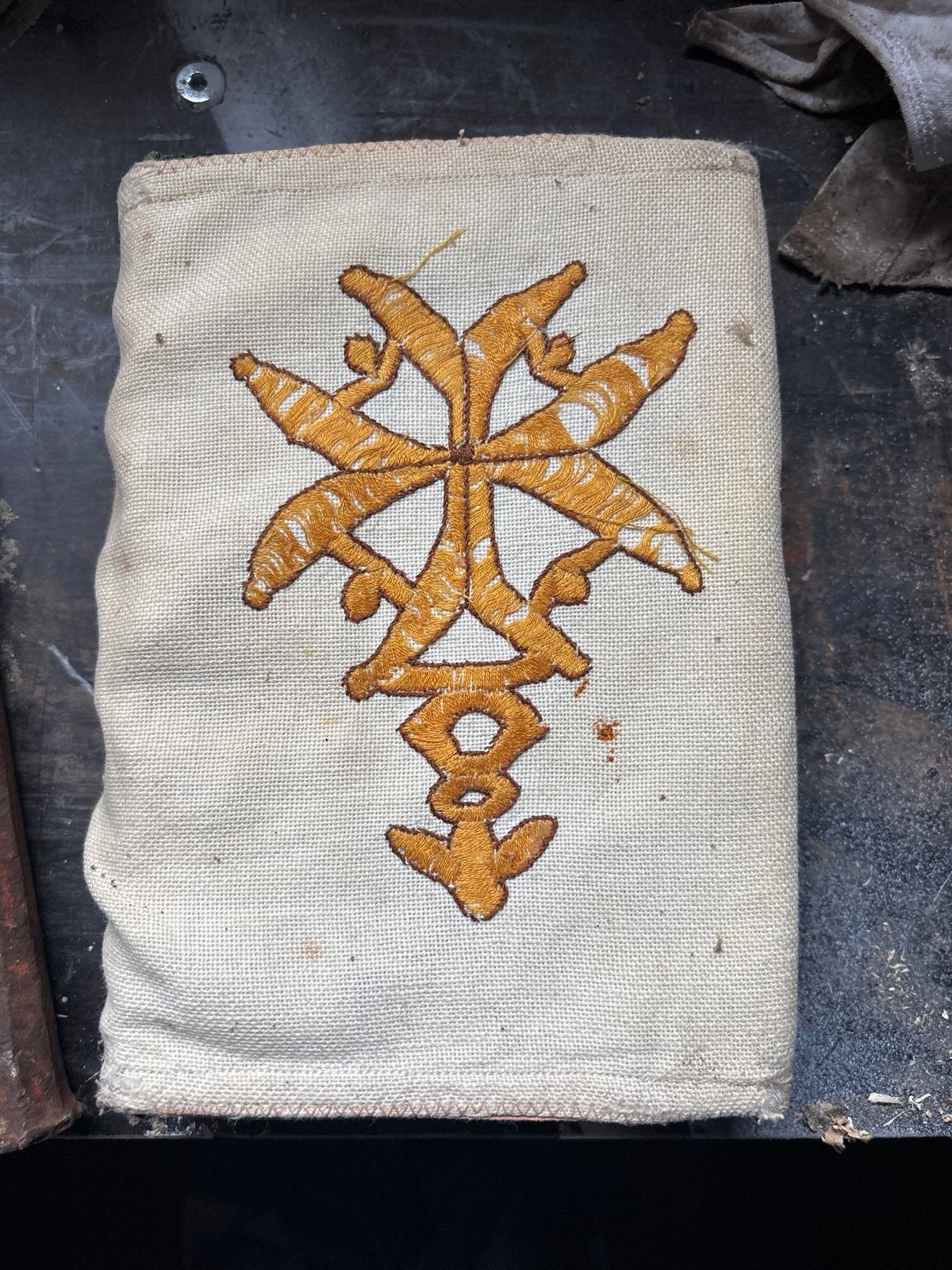 Antieke Bijbel met Familie Register en Geborduurd, Antiek en Kunst, Ophalen