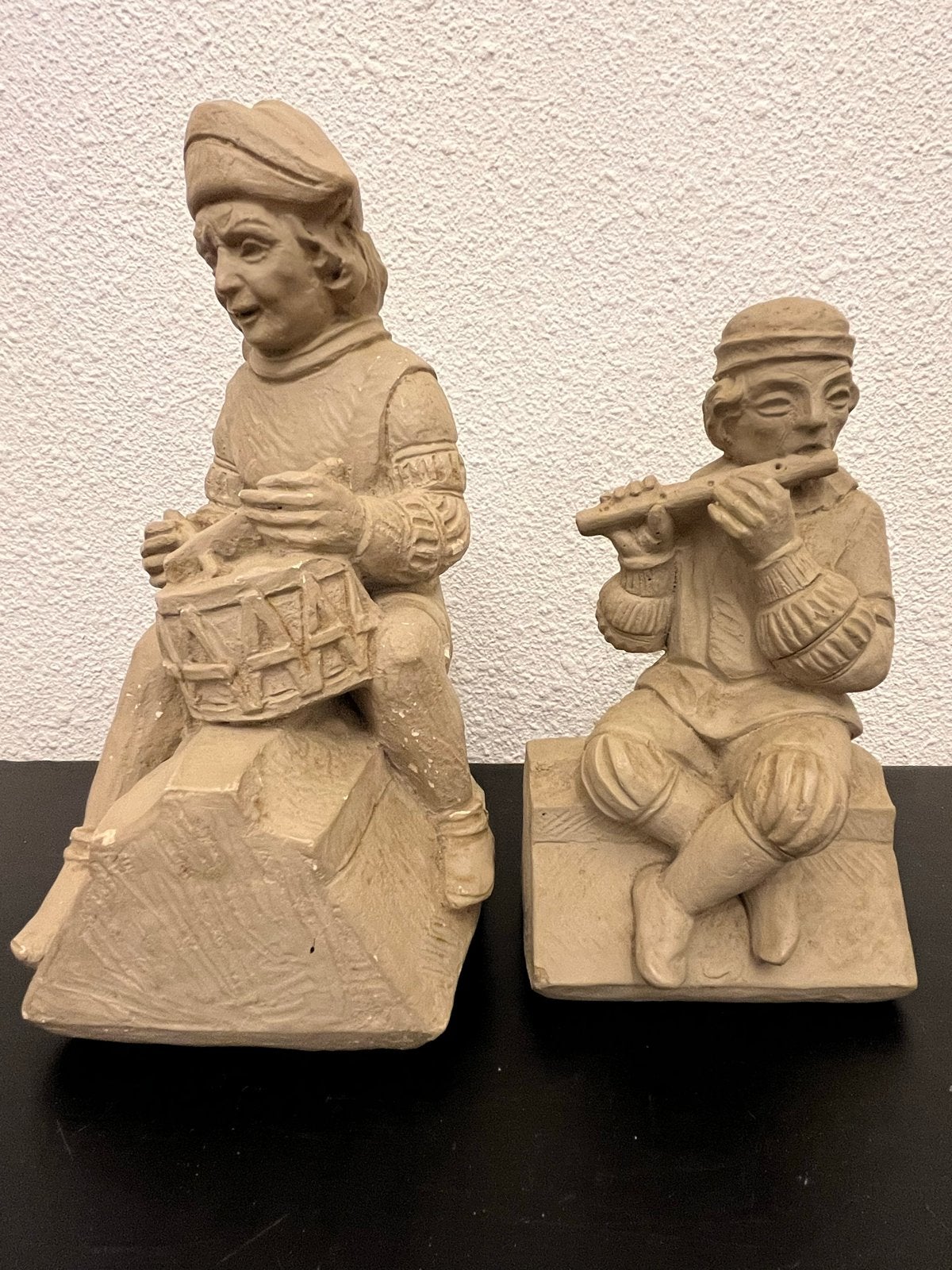 Twee Beelden van Muzikanten - st. Jan den Bosch, Ophalen, Groep mensen, Minder dan 20 cm, Gemerkt