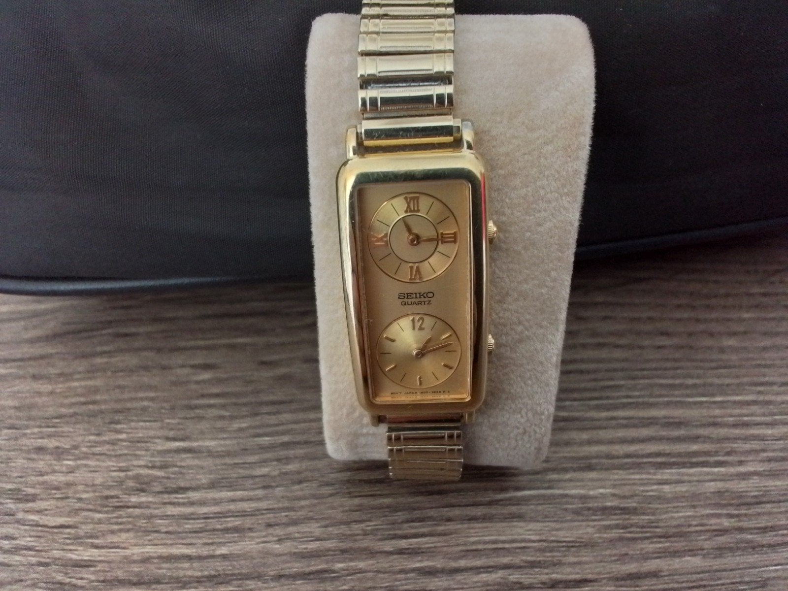 Seiko dameshorloge dubbel klokje, Sieraden, Tassen en Uiterlijk, Horloges | Dames, Staal, Polshorloge, Ophalen of Verzenden, Zo goed als nieuw