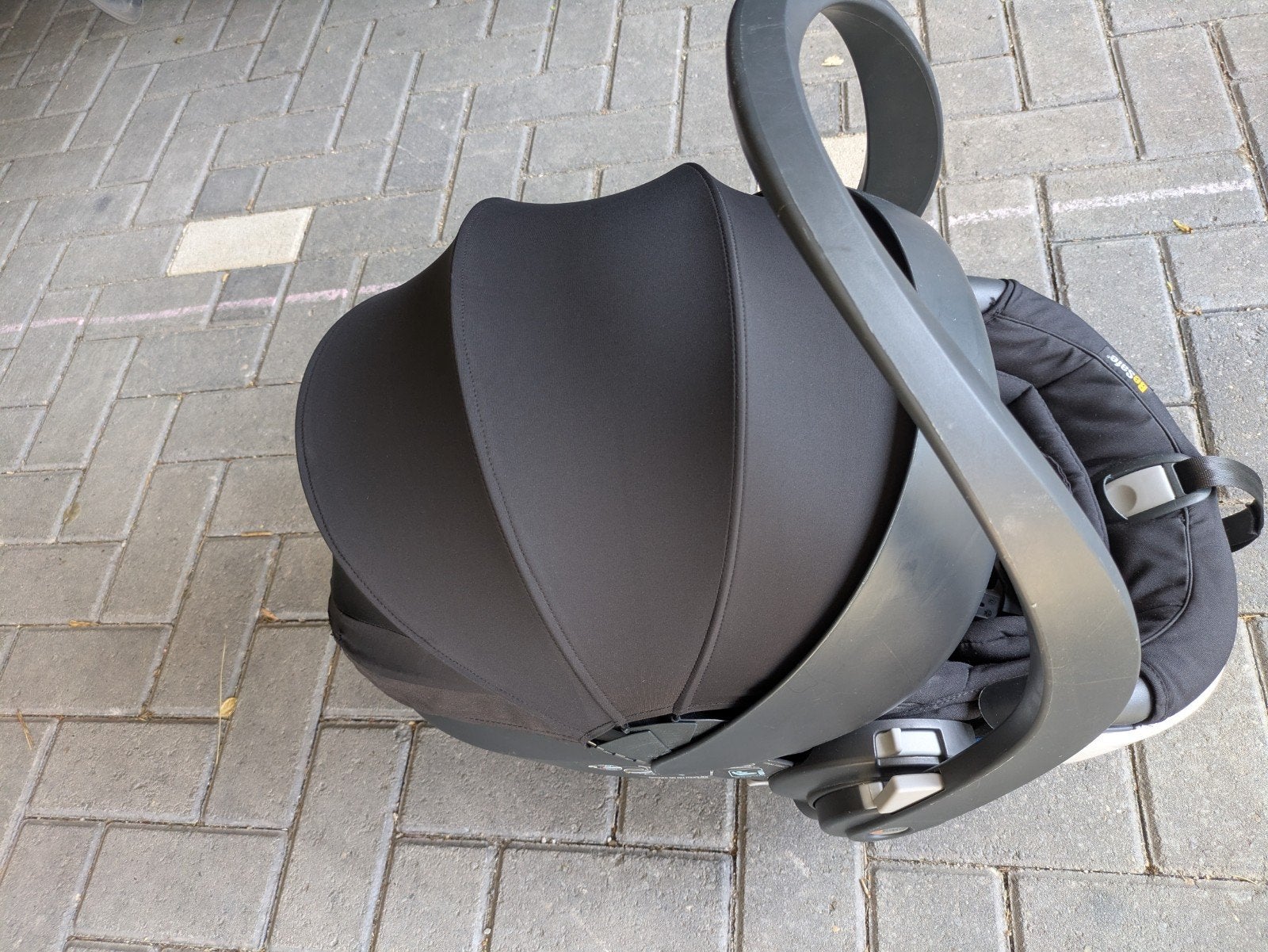 BeSafe iZi Go Modular i-Size autostoel met base, Kinderen en Baby's, Autostoeltjes, Zijbescherming, Zo goed als nieuw, Isofix