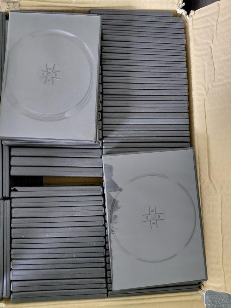 Partij lege DVD/CD hoesjes - Zwart, Cd's en Dvd's, Alle leeftijden, Ophalen, Zo goed als nieuw