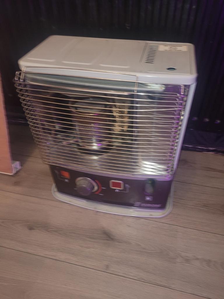 Zibro Kamin PH 2750 Petroleumkachel - 2700 Watt, 30 tot 80 cm, Gebruikt, Kachel, Minder dan 60 cm