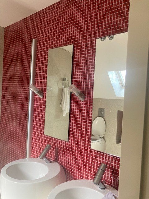 BADKAMERWASTAFEL EN DOUCHE WAND, Ophalen, Gebruikt, Douche